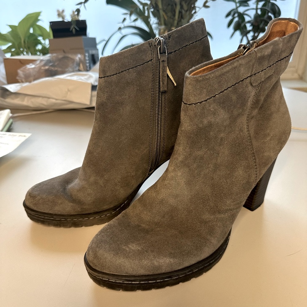 Biala Grey Suede Ankle Boots